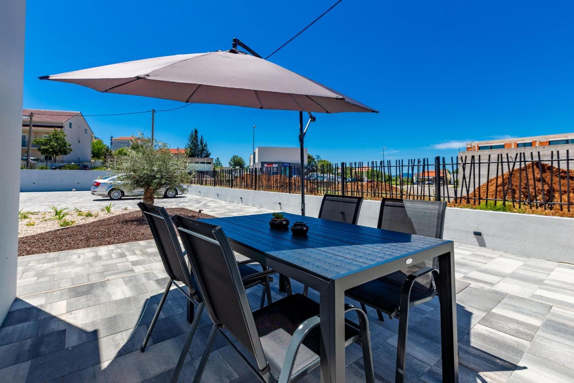 Casa Mia Apartments With Parking Zadar Chambre photo