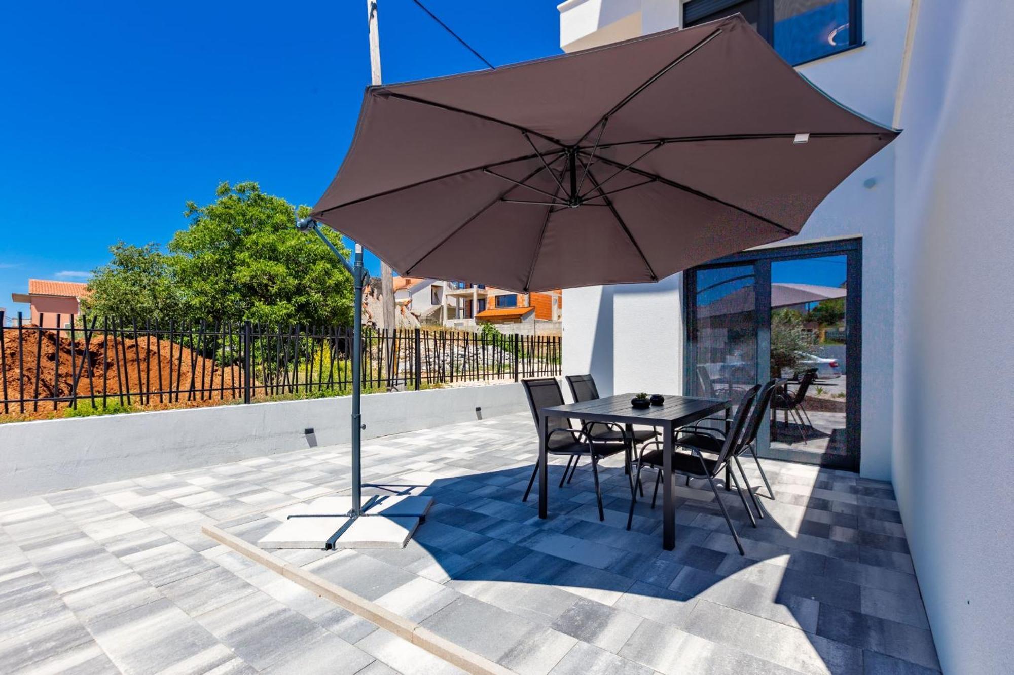 Casa Mia Apartments With Parking Zadar Chambre photo