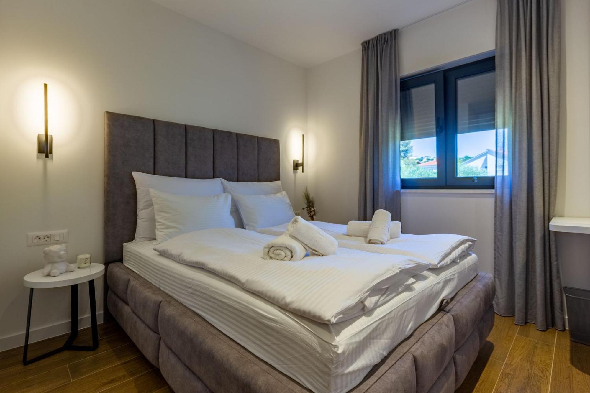 Casa Mia Apartments With Parking Zadar Extérieur photo