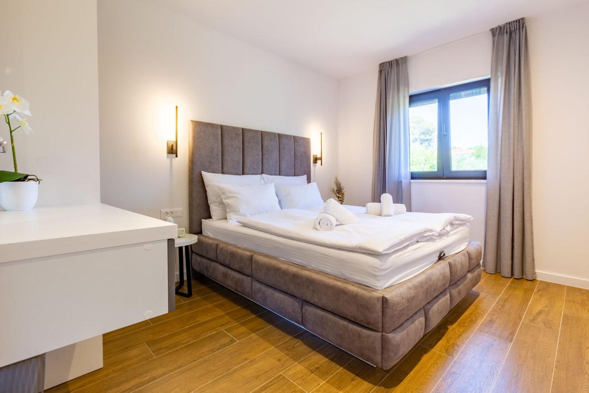 Casa Mia Apartments With Parking Zadar Extérieur photo